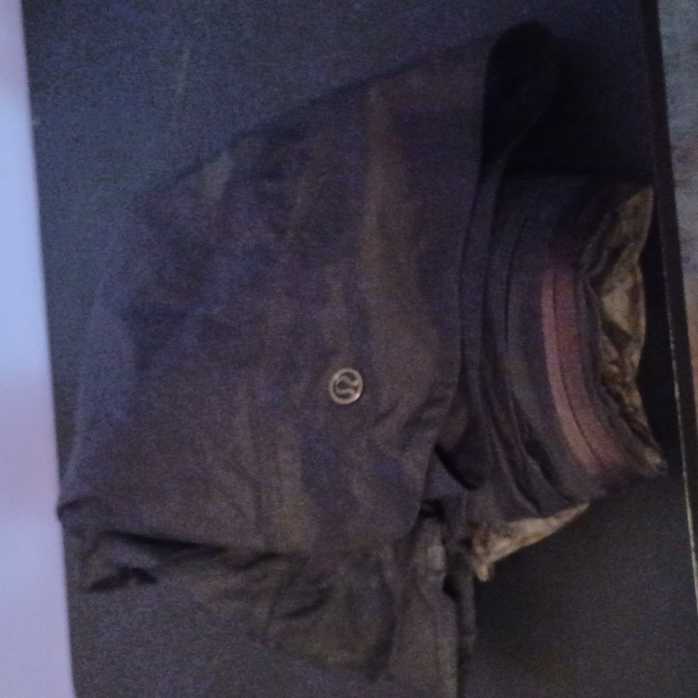 Lululemon jacket ptp 18
